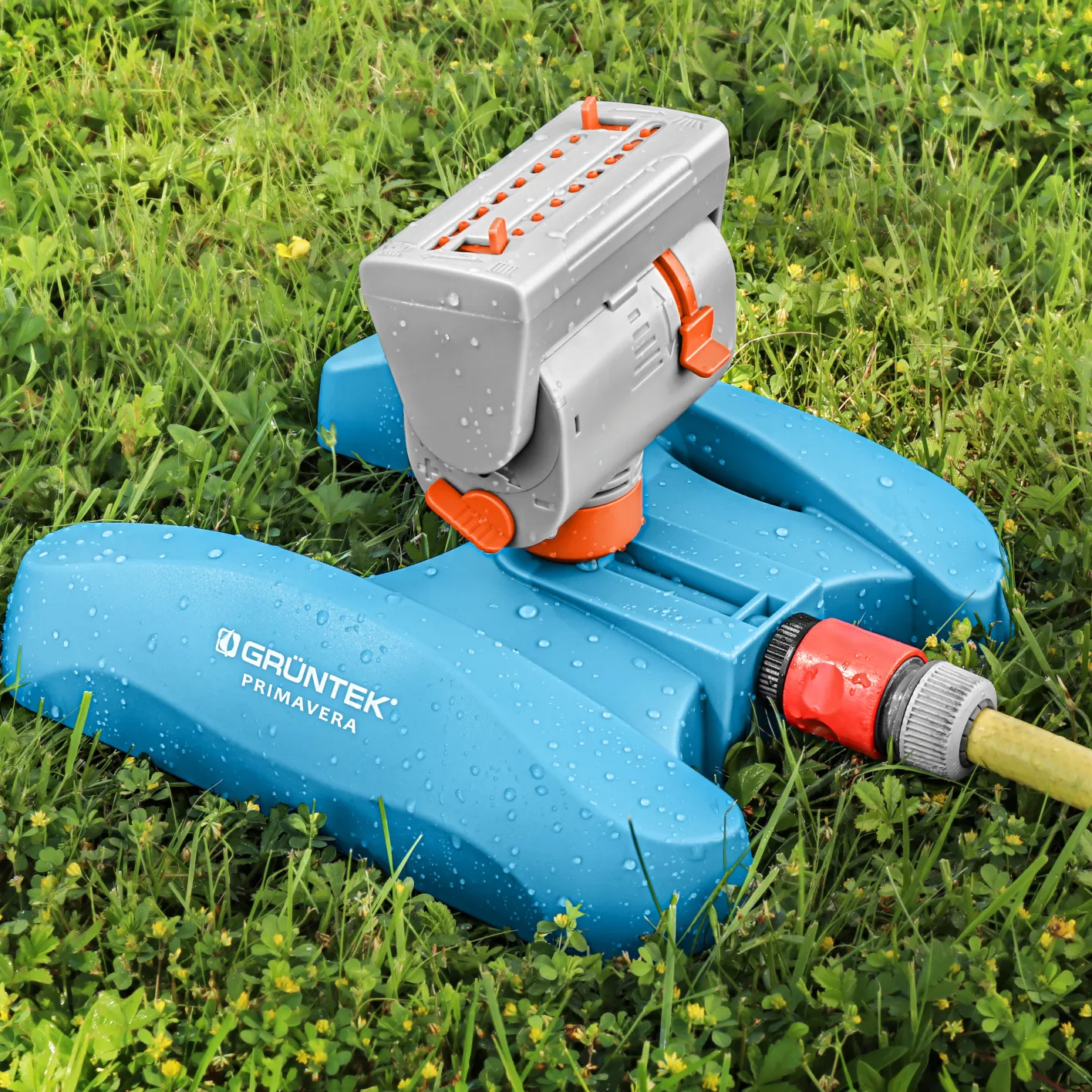 GRÜNTEK Mini - Viereckregner Sprinkler Rasen Sprenger mit 16 Düsen bis 378 m2 Bewässerungsfläche mit Turbo-Motor. 