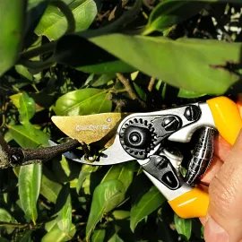 GRÜNTEK Premium Gartenschere Z-25
